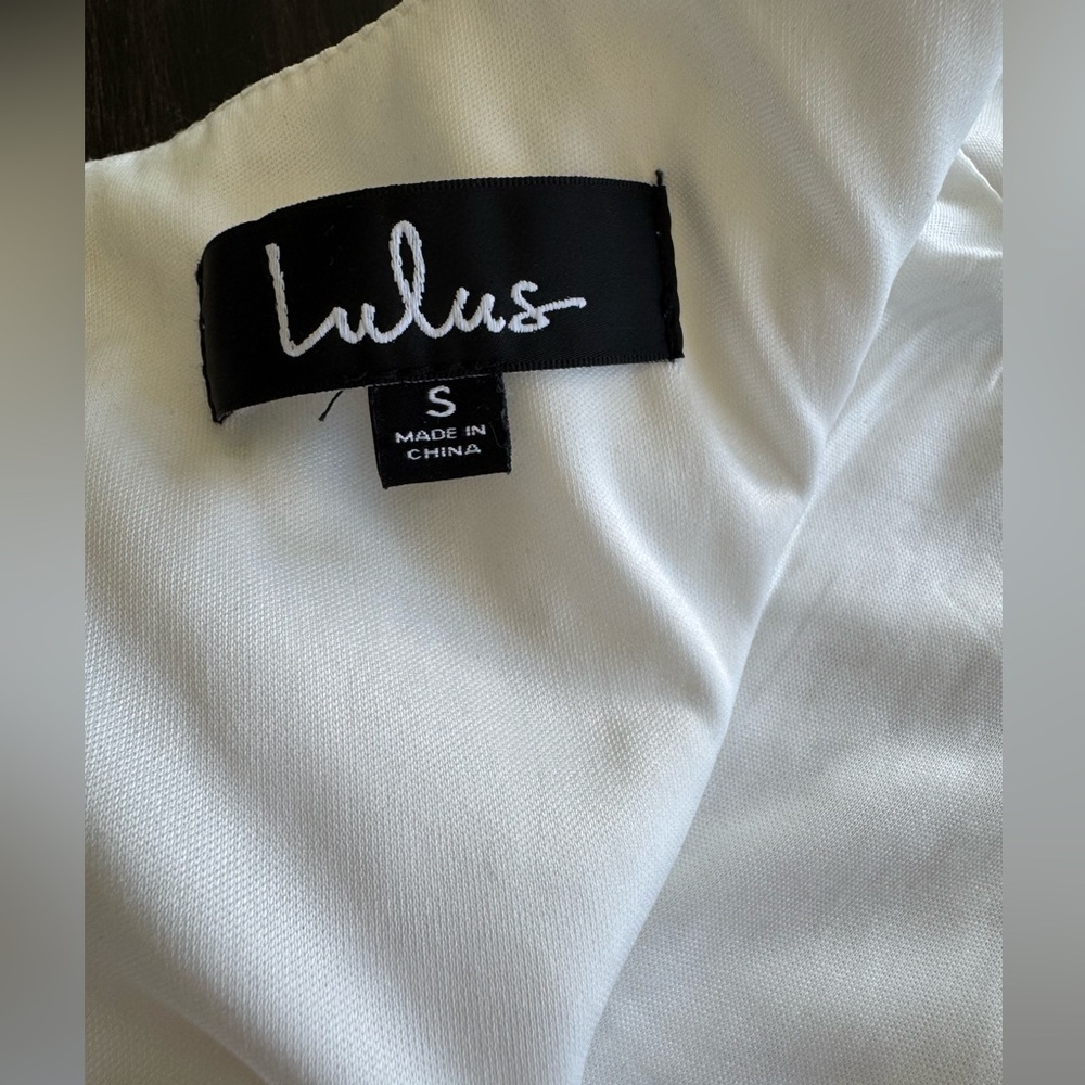 Lulu's Dress White Lace Sleeveless A-Line Women’s Size Small - Picture 6 of 13
